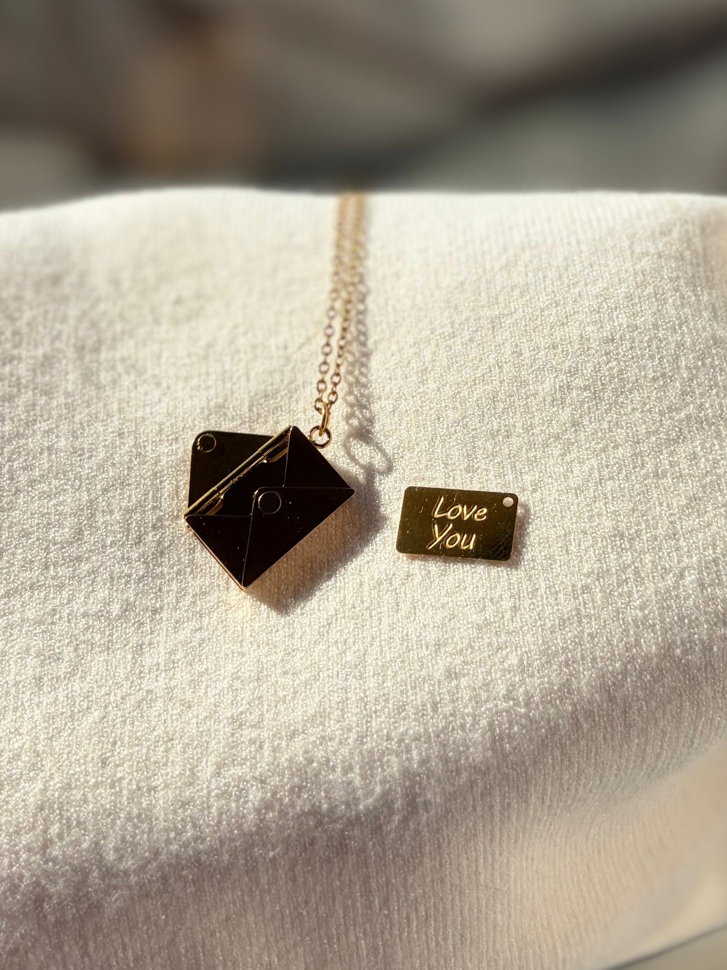 Pendant Necklace